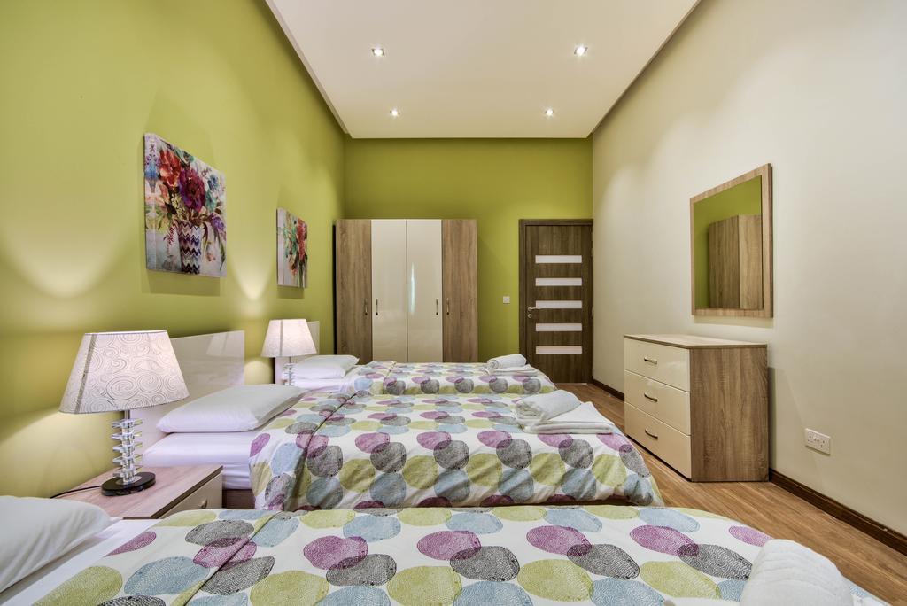Villa Gaia - Sunset Views, Indoor Heated Pool, Sauna And Games Room Mellieħa Exterior foto